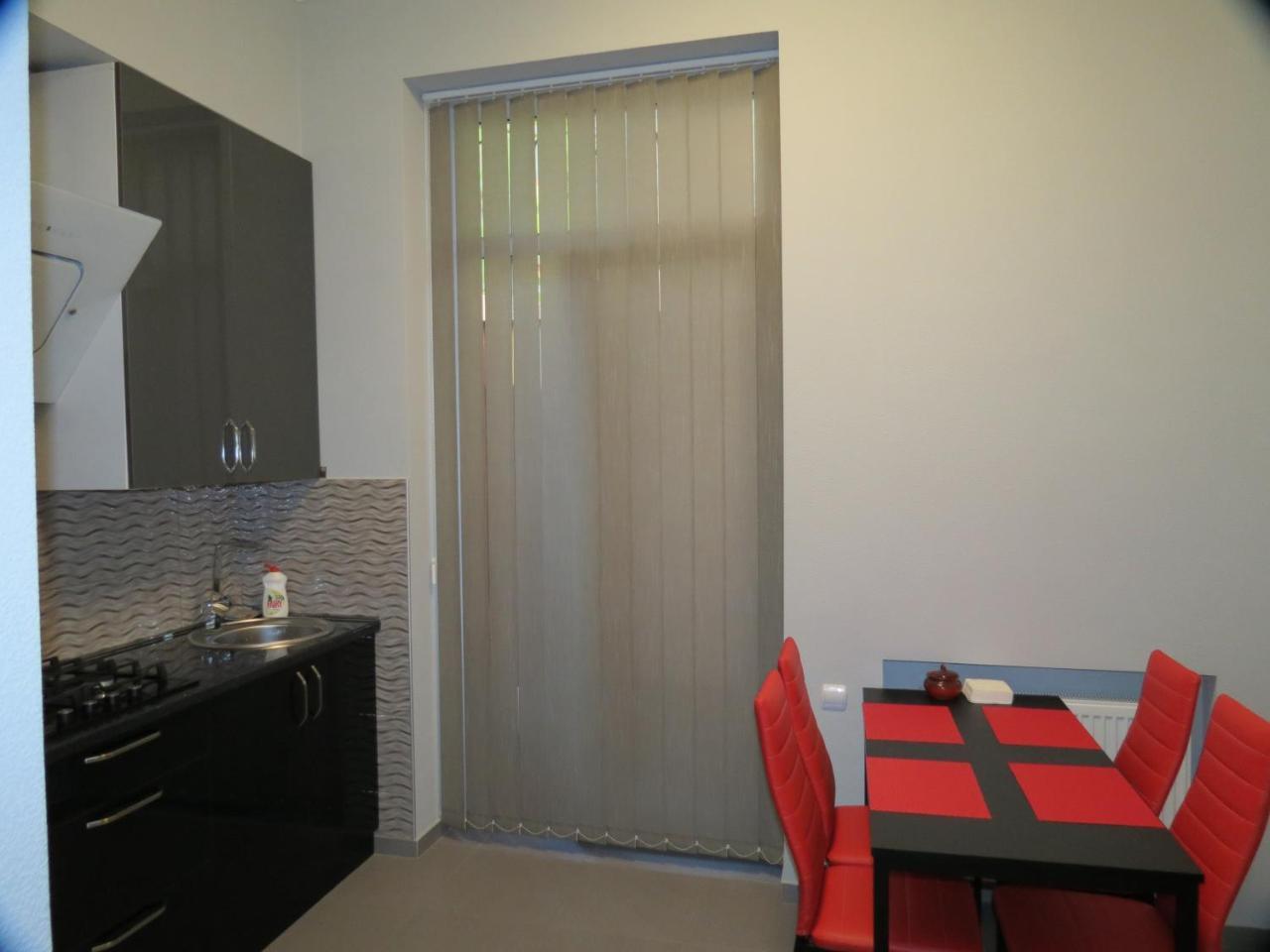 Three Rooms Apartment Tbilisi Bagian luar foto