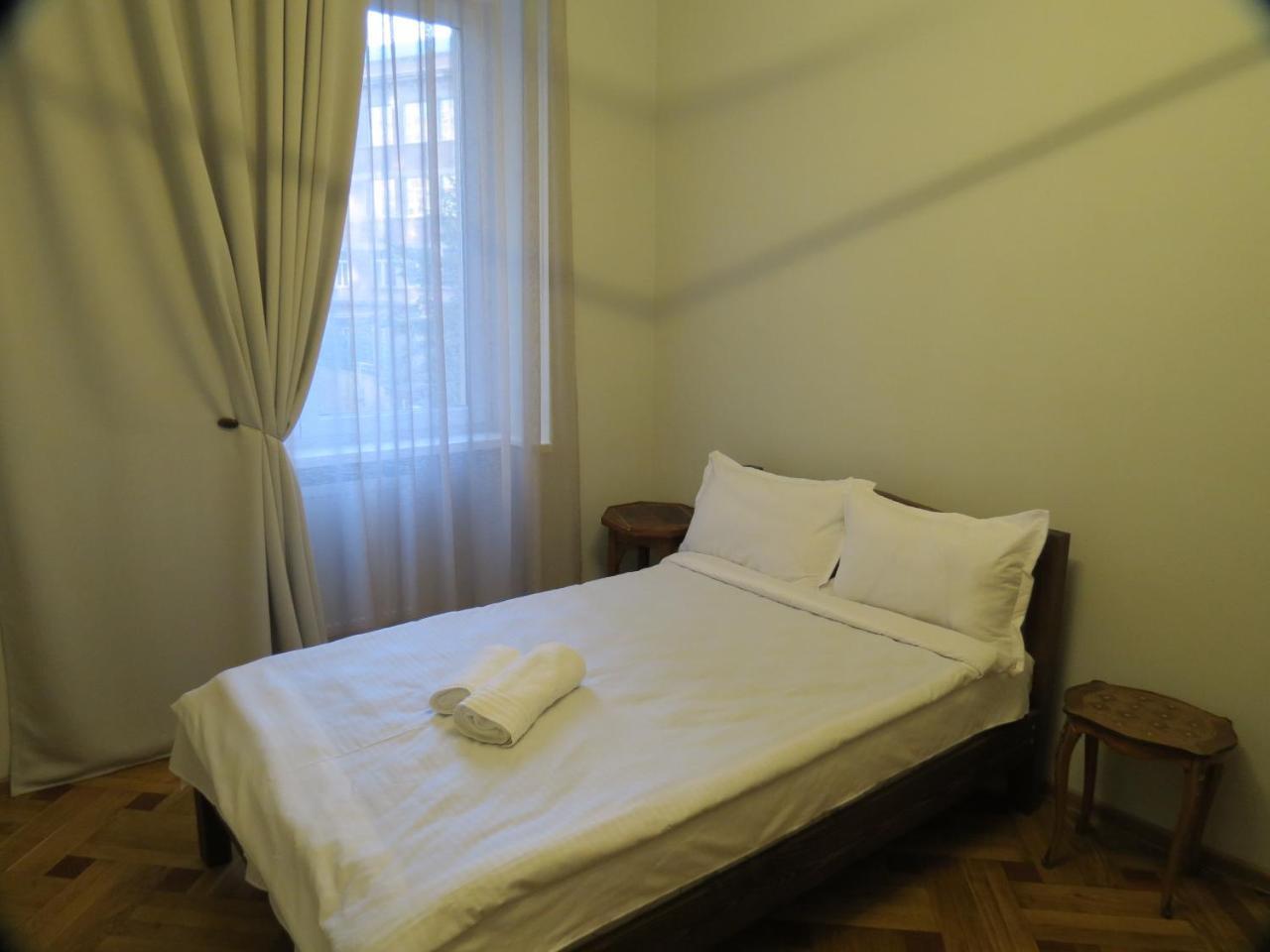 Three Rooms Apartment Tbilisi Bagian luar foto