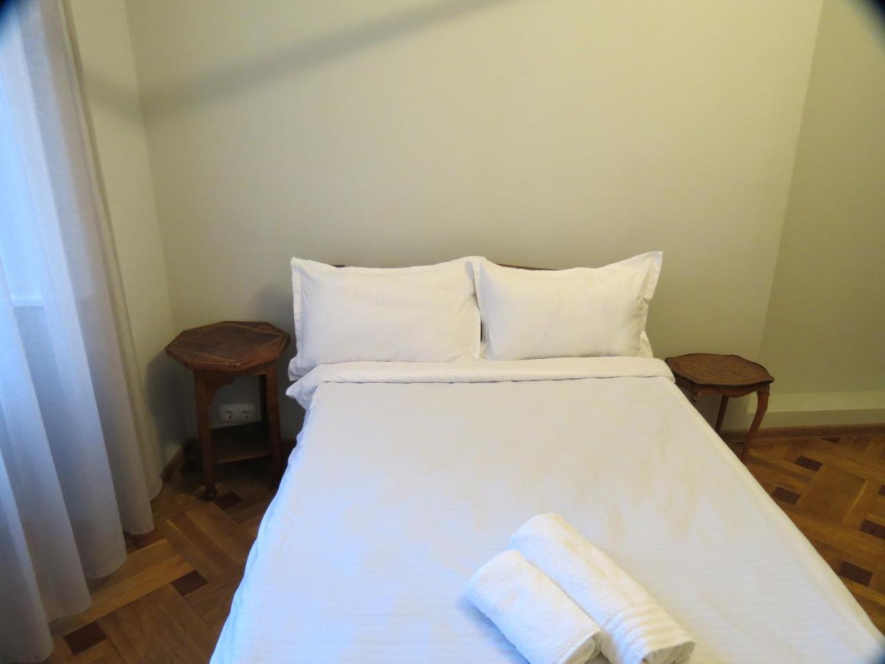 Three Rooms Apartment Tbilisi Bagian luar foto