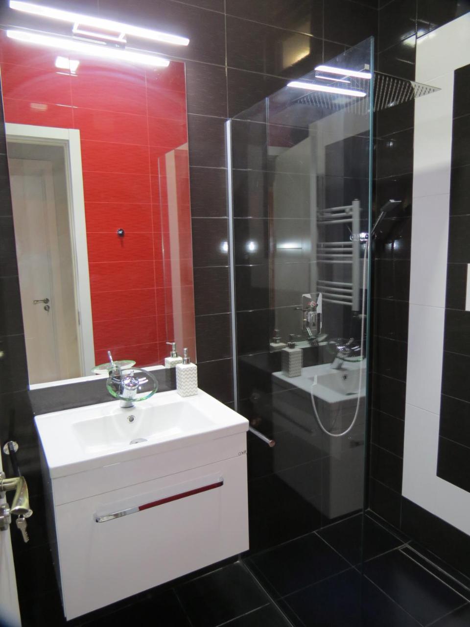 Three Rooms Apartment Tbilisi Bagian luar foto